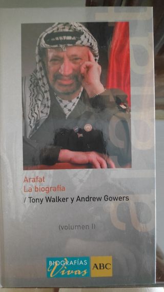 25Biografías de personajes relevantes del siglo XX