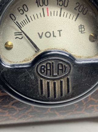 Reductor elevador de tension