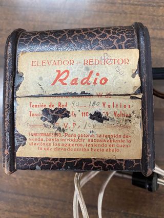 Reductor elevador de tension