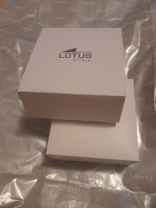 Caja vacía Lotus para cadena y pendiente