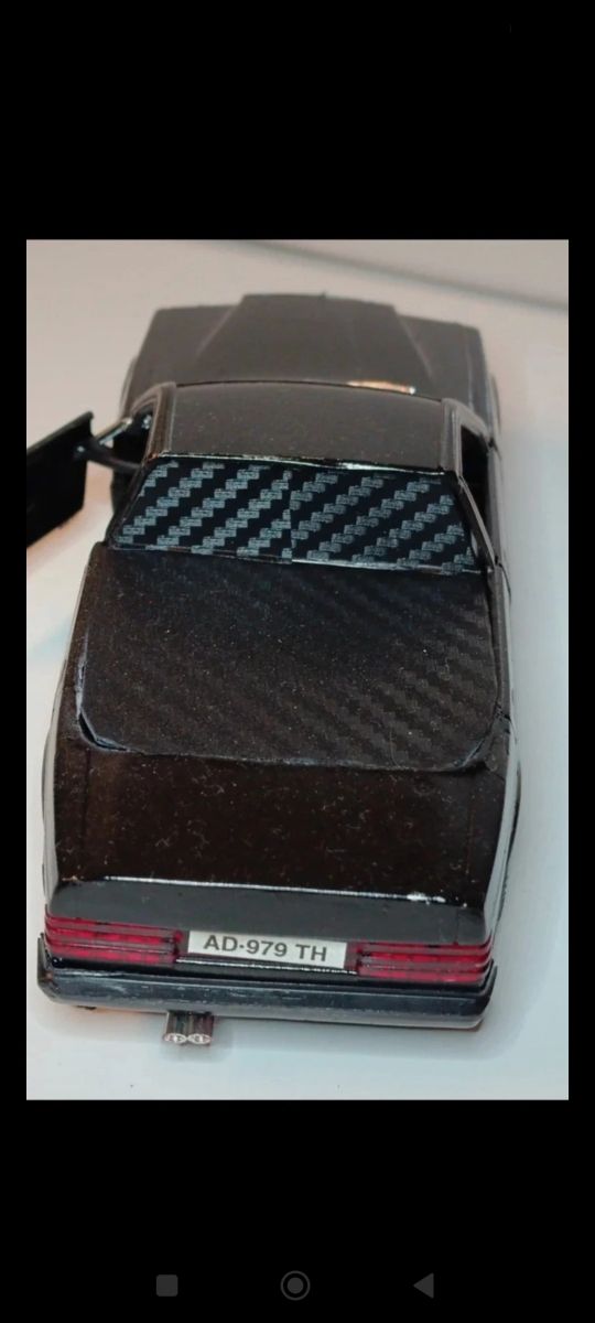 MERCEDES BENZ 190E PICKUP 1/24 BURAGO