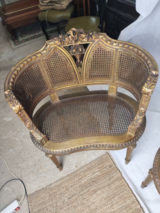 Tresillo dorado antiguo