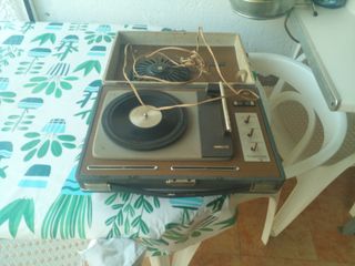 Tocadiscos portátil
