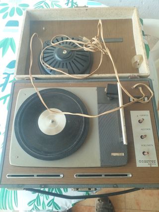 Tocadiscos portátil