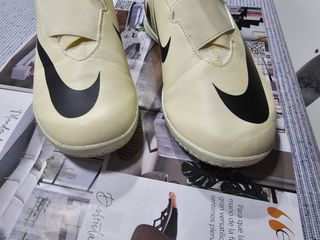 Botas de futbol Nike Mercurial