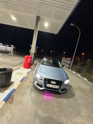 Audi A4 b8 2009 2.0 tdi con volante las drecha