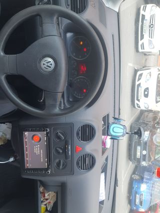 Volkswagen Caddy 2010