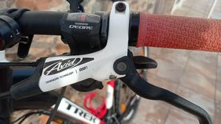 Vendo bici Trek 4900 y regalo accesorios