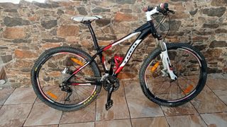 Vendo bici Trek 4900 y regalo accesorios