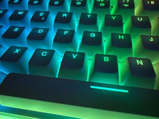 Teclado Newskill Gungnyr Pro Ivory Blanco