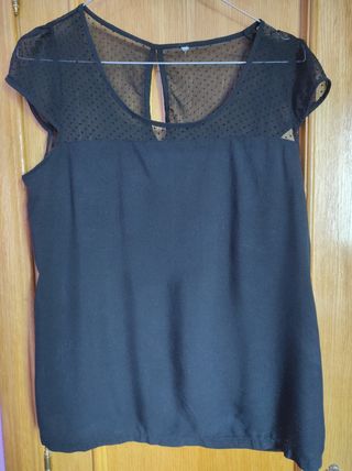 Blusa negra plumeti 