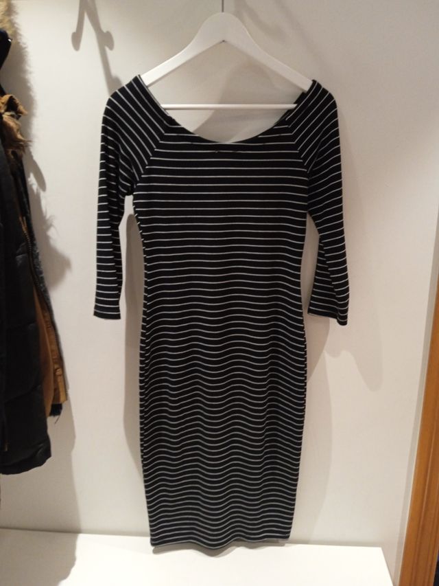 Vestido entallado azul marino