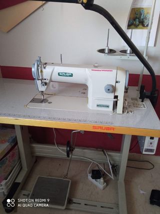 Máquina coser profesional