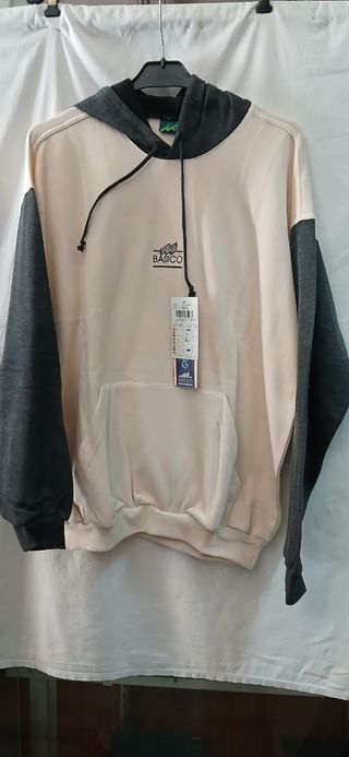 SudaderaMito Básico oficial con capucha