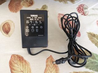 Teclado Yamaha PSR -38