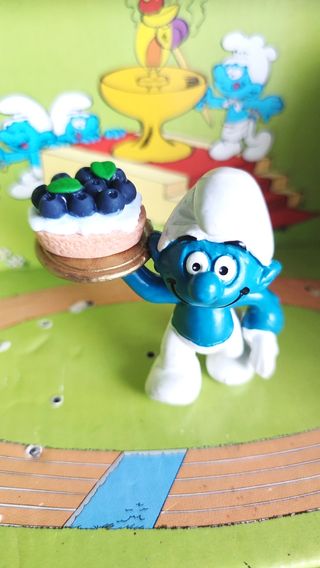 Puffo puffi custom dolce ai mirtilli