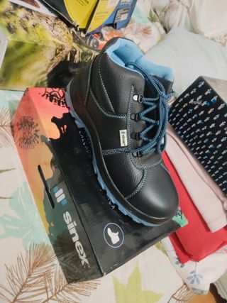 Zapatos y botas de seguridad para trabajo