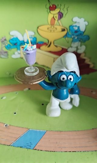 Puffo puffi custom milk shake mirtillo