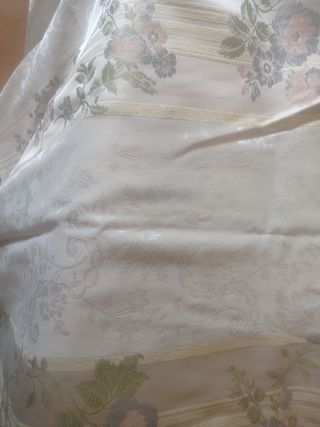 Cortinas predominando el beige