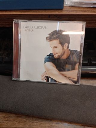 Lote CD Pablo Alborán