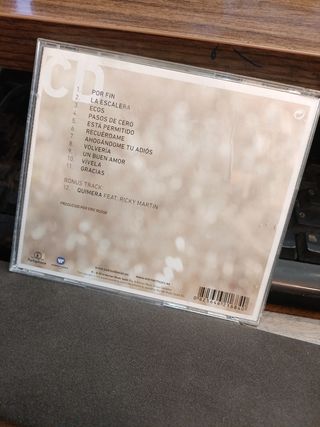 Lote CD Pablo Alborán