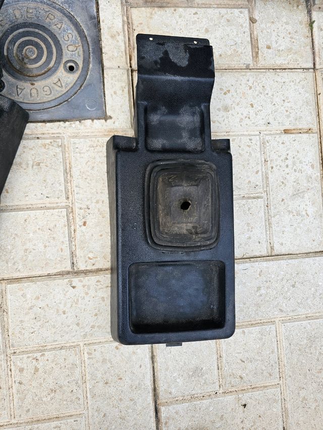 Consola central,fuelle palanca Renault 5