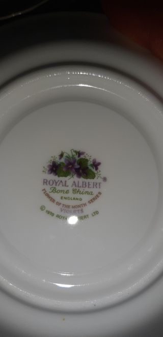Porcelana Royal Albert