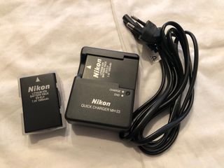 NIKON D60+OBJETIVO 18-200+FLASH SB-900+CABLE SC-28