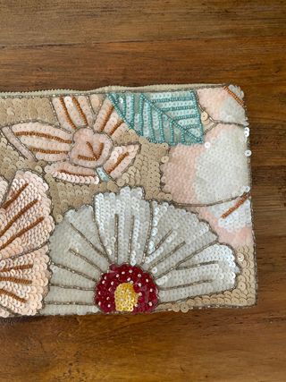 Bolso de mano floral de Sfera