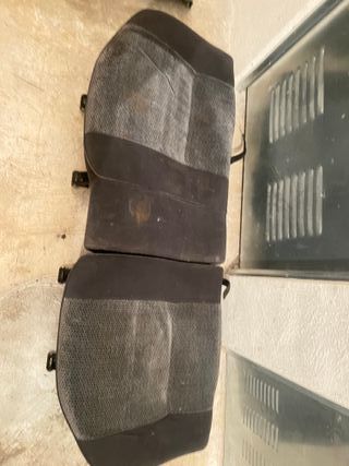 Asientos traseros Frontera A