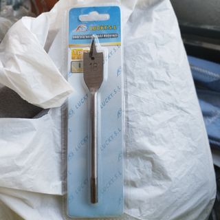 Broca de vastago exagonal 18