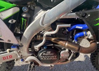 CROSS / KAWASAKI KXF 450