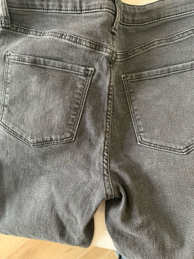 Pantalón tejano niña T11/12