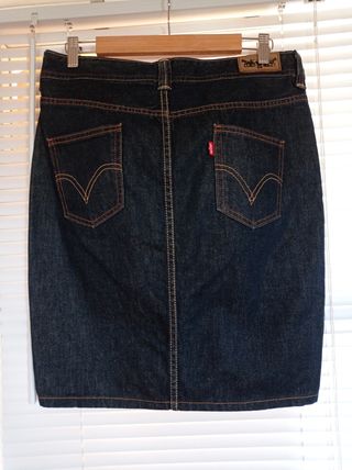 Falda Levi's 