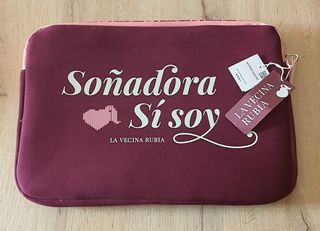 Funda portátil La Vecina Rubia