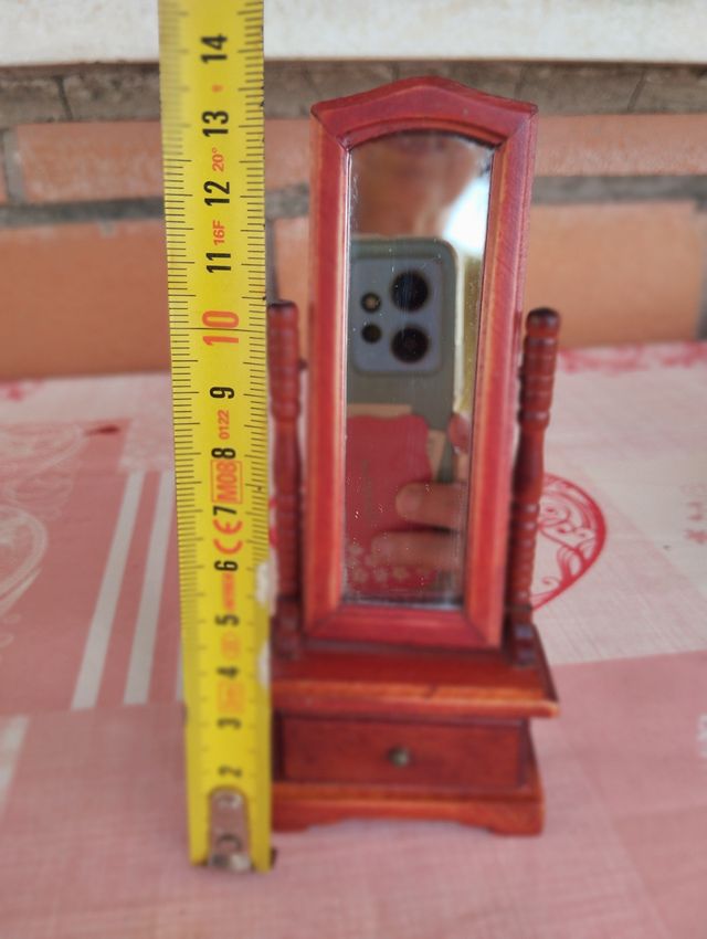 Mobile dolls'house vittoriano 