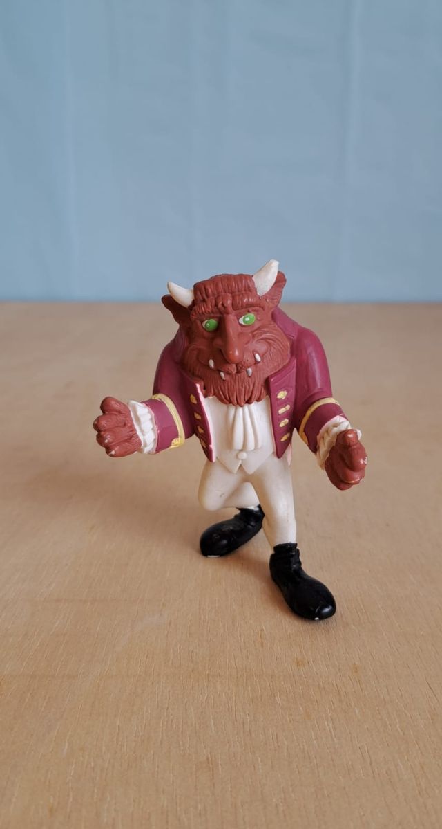 Bambola in PVC la Bestia