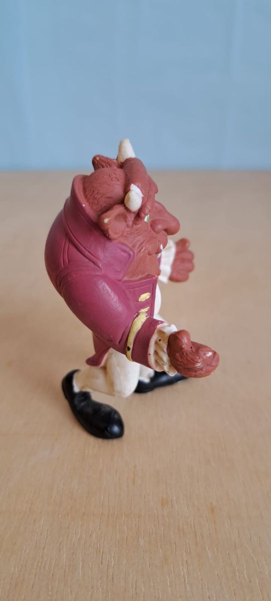 Bambola in PVC la Bestia