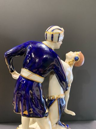 Figura de porcelana Royal Dux. 1926