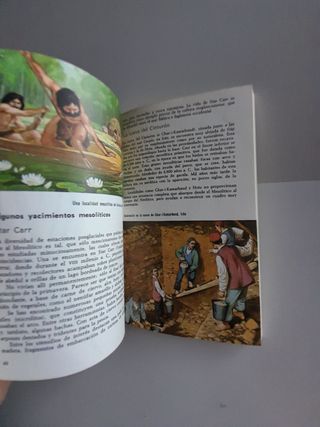 La Arqueología, Francis Celoria. Angus McBride