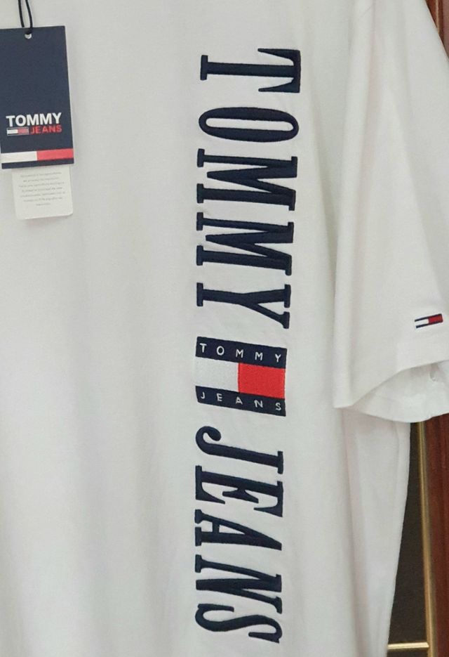 TOMMY JEANS ORIGINAL A ESTRENAR XXL DE U.S.A