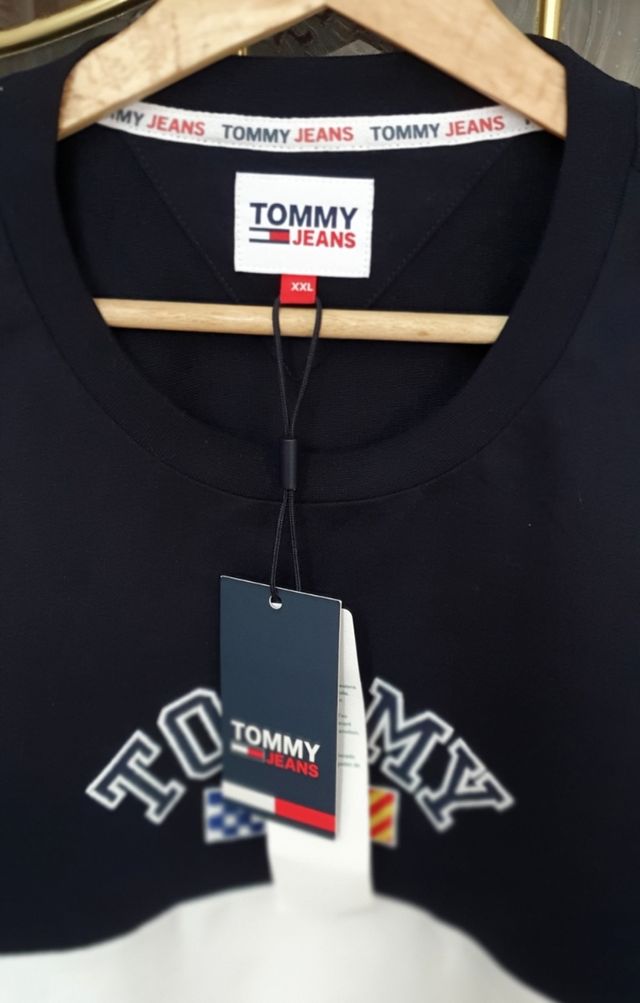 TOMMY JEANS ORIGINAL A ESTRENAR XXL DE U.S.A