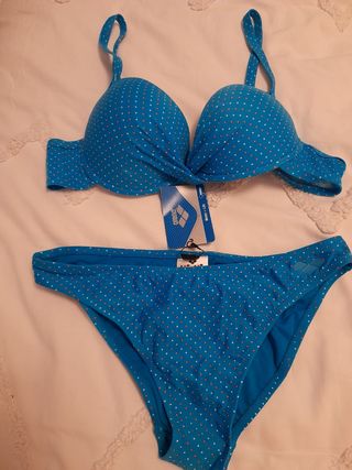 Bikini nuevo con etiqueta