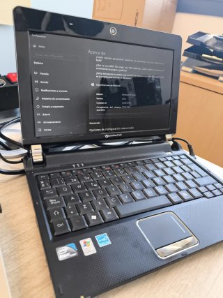 Packard Bell Dot