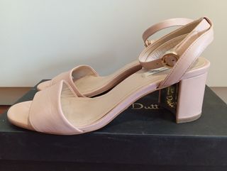 Sandalias Massimo Dutti