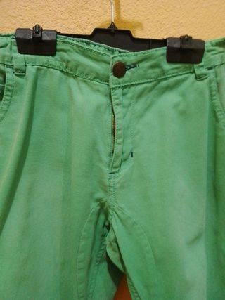 Pantalón corto de hombre verde