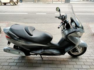 Suzuki Burgman 200 VENTA A PROFESIONALES