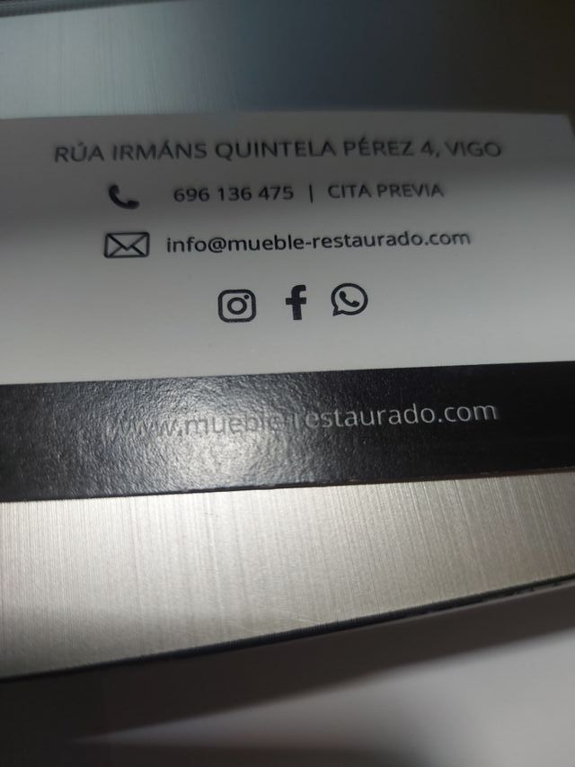 Silla ecopiel marrón giratoria