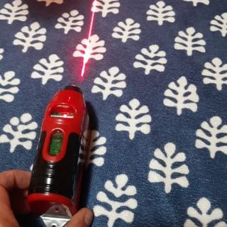 Nivel , doble burbuja con laser