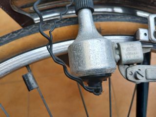 Bicicleta vintage holandesa ruedas hibri